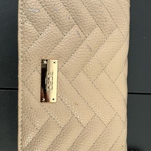 BCBG quilted crossbody Purse with chain strap cream colored bag